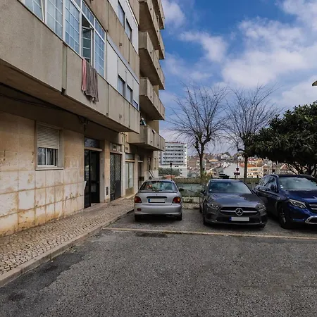 Apartment Tagus Views *