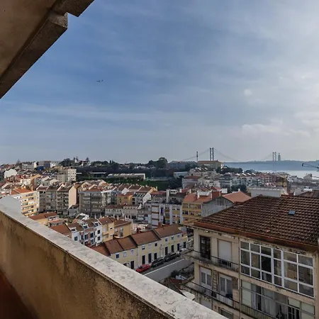 Tagus Views Apartment