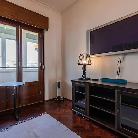 Apartment Tagus Views Lissabon
