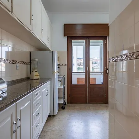 Apartment Tagus Views *